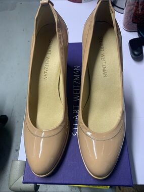 Stuart Weitzman Nude Patent Round-Toe Pumps